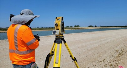 Modelagem Digital de Terreno para Engenharia